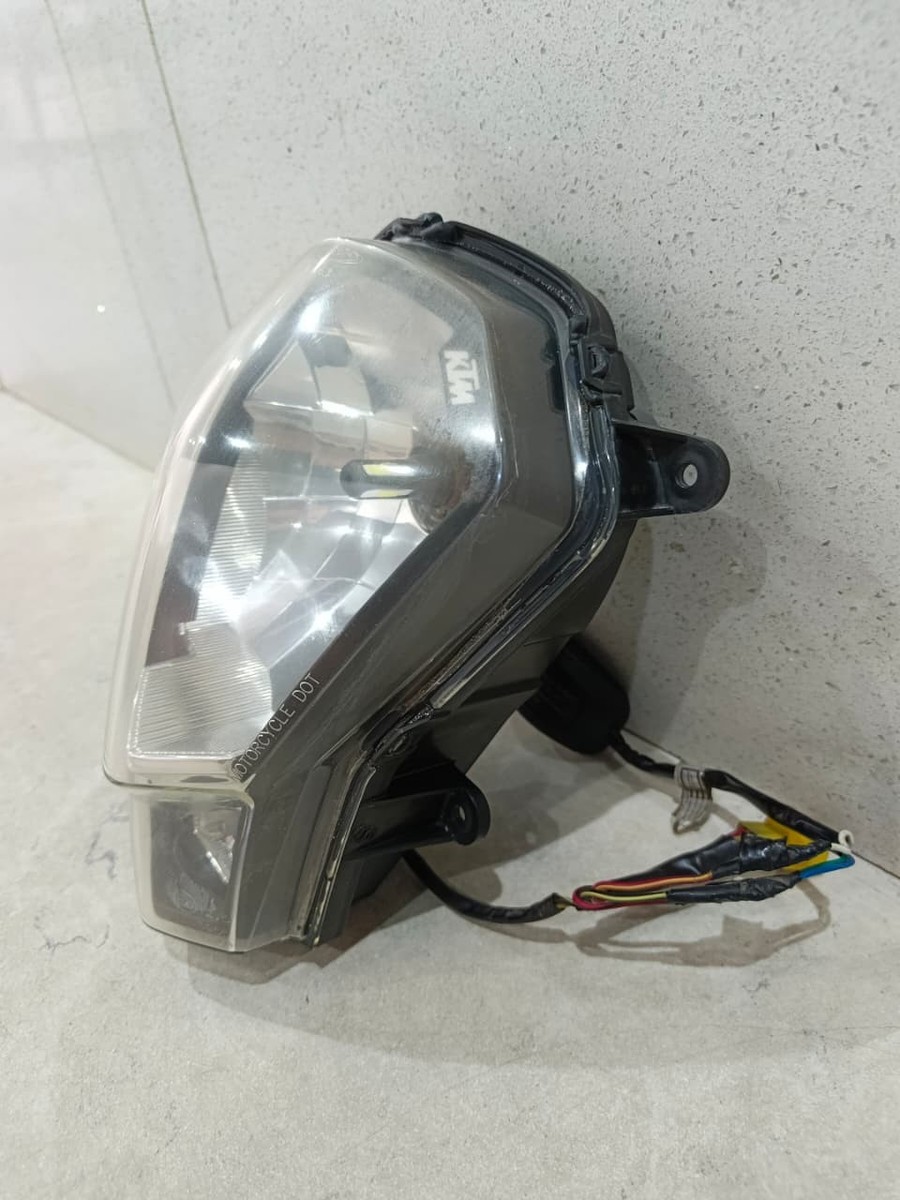 KTM DUKE 390 250 200 125 GENUINE FRONT HEADLIGHT HOUSING ASSEMBLY