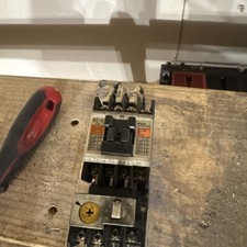 Fuji Electric SC-0  13  Magnetic Contactor With Overload 2.2