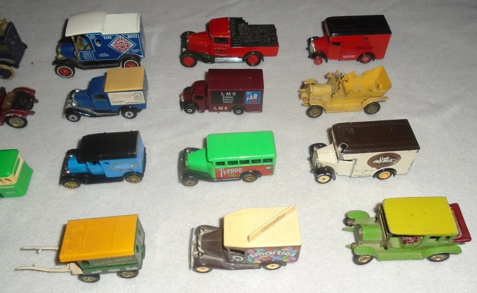 Vintage Days Gone By Cars and Trucks by Lledo Job Lot Collection - Image 4 of 4