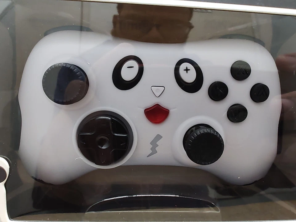 Tomee Paw Pads Panda Themed Nintendo Switch Windows PC Kids Wireless Controller - Image 2 of 4