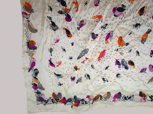 VTG Echo Colorful Birds Peach Orange Purple Navy Square Scarf 26" X 26" - Picture 16 of 16