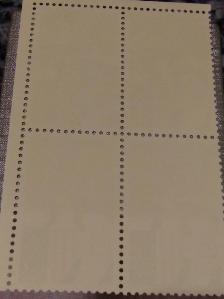 U.S. MINT NH 25 CENT STAMP BLOCK CV 6.50 - Image 2 of 2