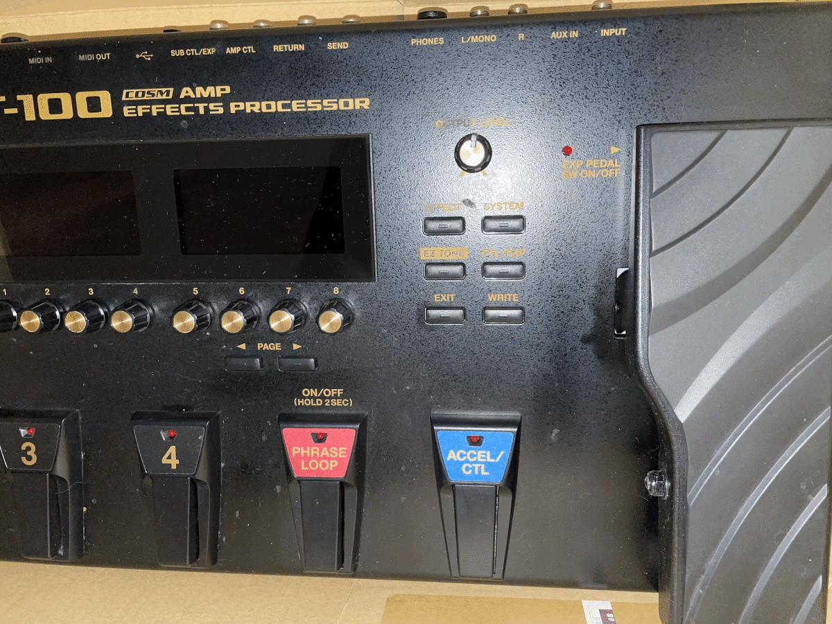 BOSS GT-100 エフェクター Boss - GT-100 COSM Amp Effects Processor - Nantel Musique
