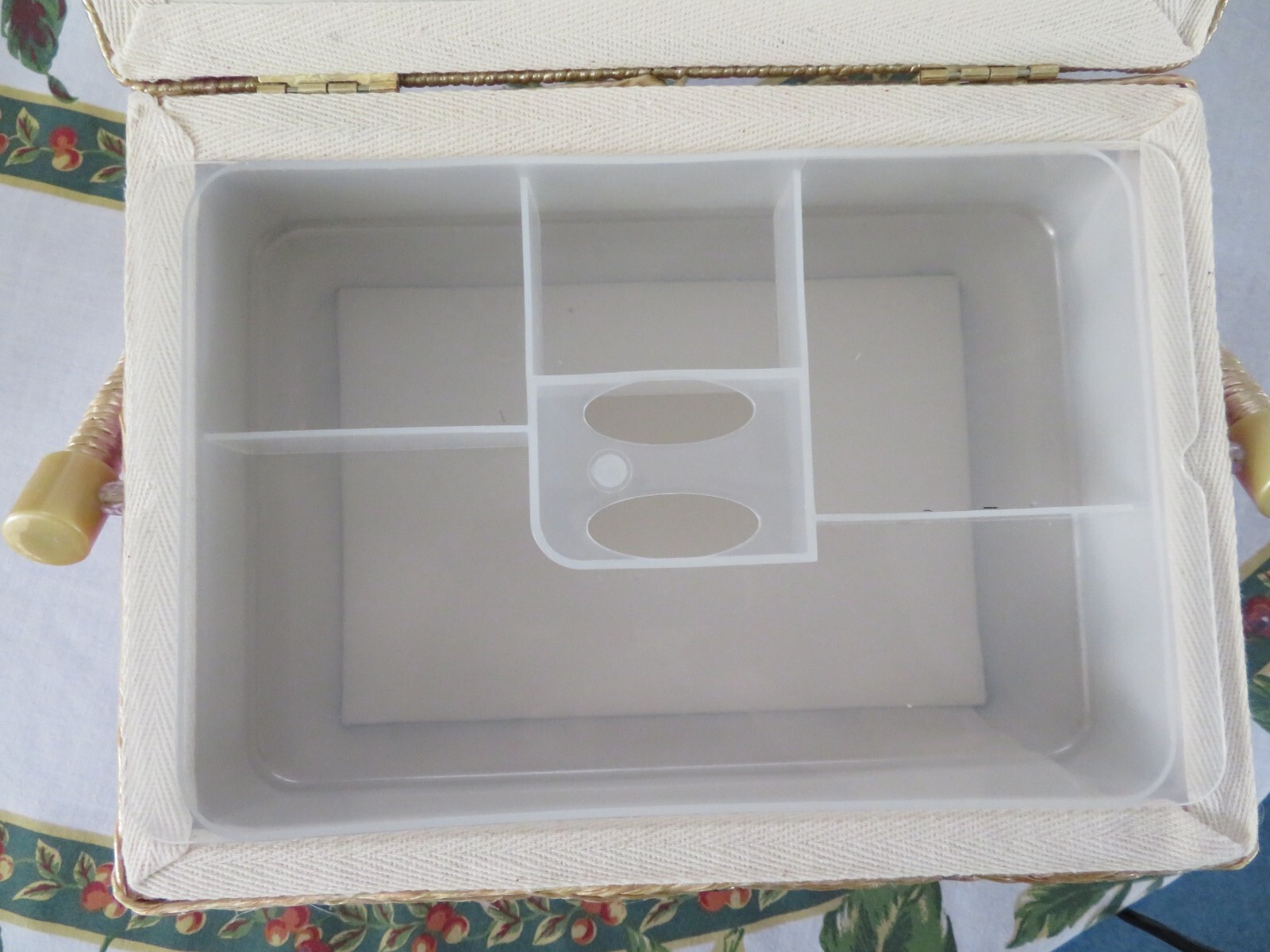 VINTAGE NEW PURPLE POKA-DOT SEWING STORAGE BOX