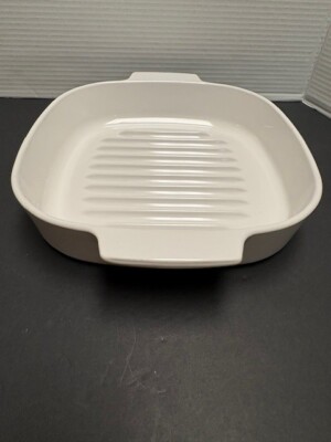 Vintage Corning Ware M-10-GR-B Grill Cooker Roaster ''French White '' No Lid READ