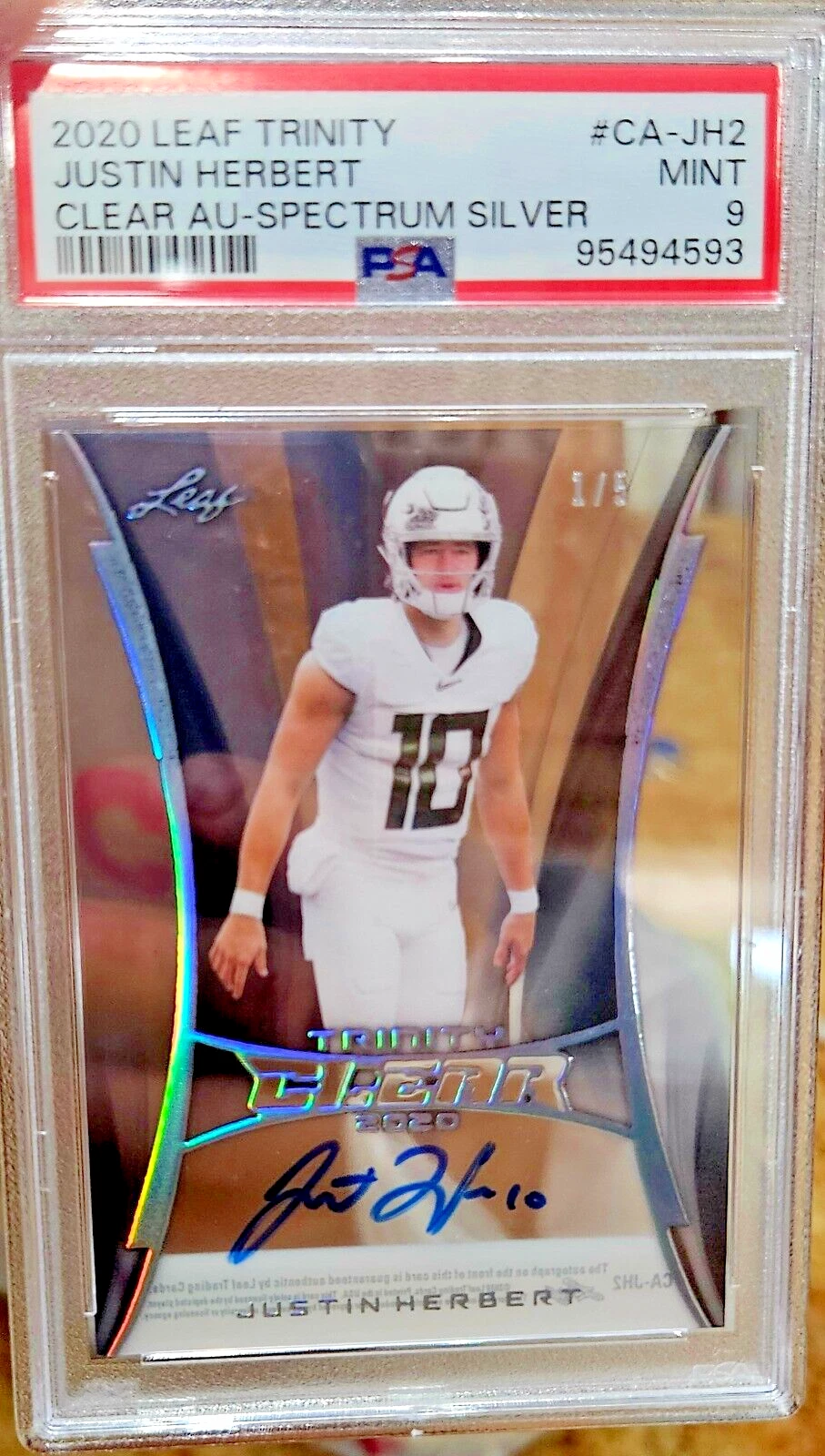 Justin Herbert Leaf Trinity Clear Autographs #CAJH2 Spectrum Silver