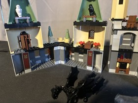 LEGO Harry Potter: Hogwarts Castle (5378) Old Retired Harry Potter Set
