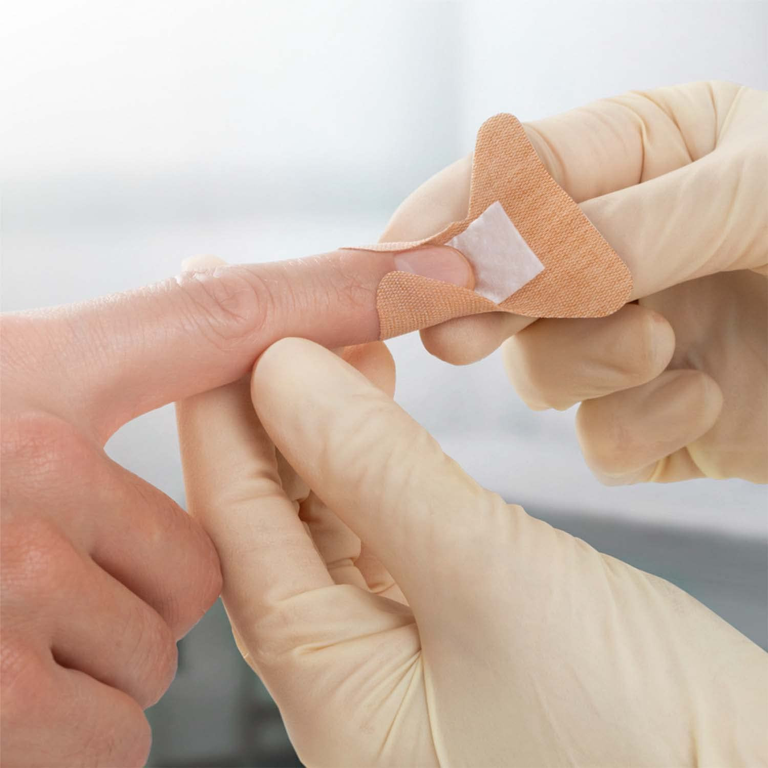 Leukoplast Elastic Adhesive Bandages Flexible Non Stick Wound Dressings 100 Pack