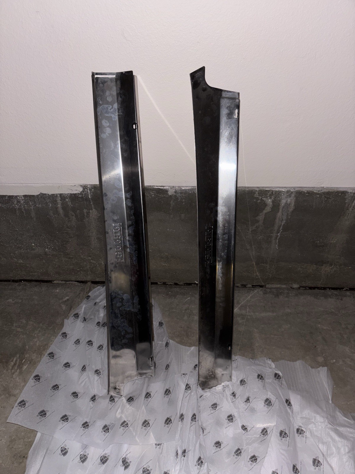 2005-2009 Ferrari F430 Door Sills Driver + Passenger Set Metal OEM Original 