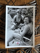 ❤️Erotik Baden See Frauen ~70-90er DDR? Badeanzug Körper Beine Brüste Bier ~7x10