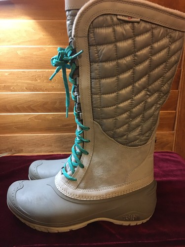 high rise boots SZ 9.5 PRE OWNED 