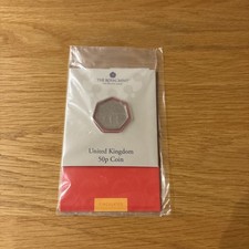 Queen Elizabeth II 2015 Battle of Britain 50p - Royal Mint Fifty Pence Coin Pack