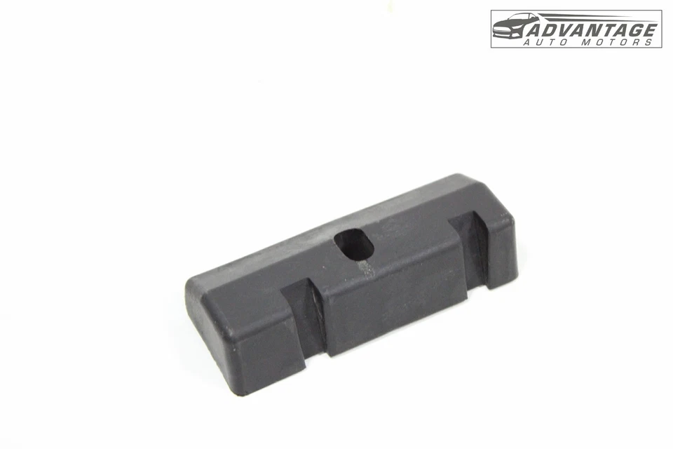 Chrysler Voyager 2020-2024 soporte soporte de sujeción de batería OEM Foto 3 de 4