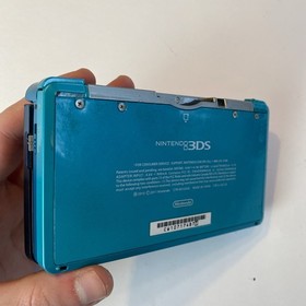 Nintendo 3DS Handheld Video Game Console Blue CTR-001 (USA) W Charger Stylus