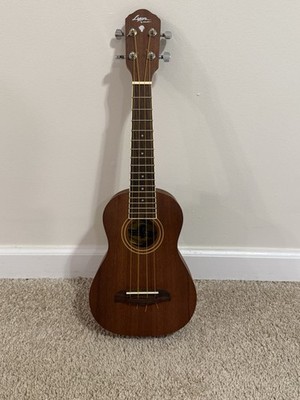 Lyon by Washburn Ukulele