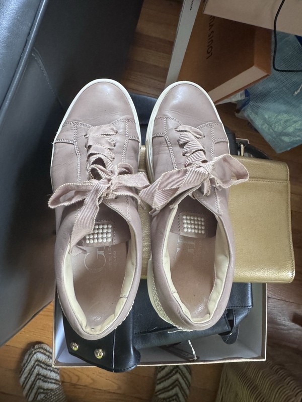 AGL Shoes Womens Sz 39 Sneakers Us 8 1/2 Pearls  Beige  Nude Leather  Platform