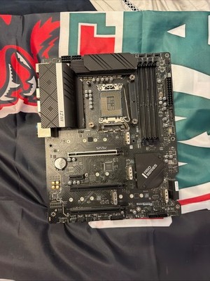 MSI PRO Z690-A WIFI DDR4 LGA 1700 SATA 6Gb/s ATX Motherboard