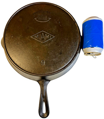 RARE Favorite Piqua Ware [ Ohio ] Miami Maimi Diamond Cast Iron Skillet Pan FLAT