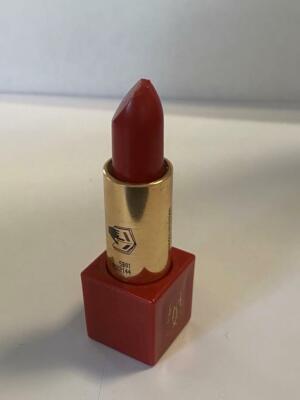 Guerlain Divinora   Lipstick 220 DAMAGE NO BOX***