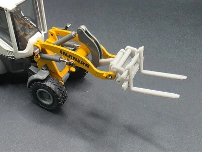 NORSCOT Schnellwechsler inkl. Gabel für Hublader von Conrad Liebherr 509 und ähnlich