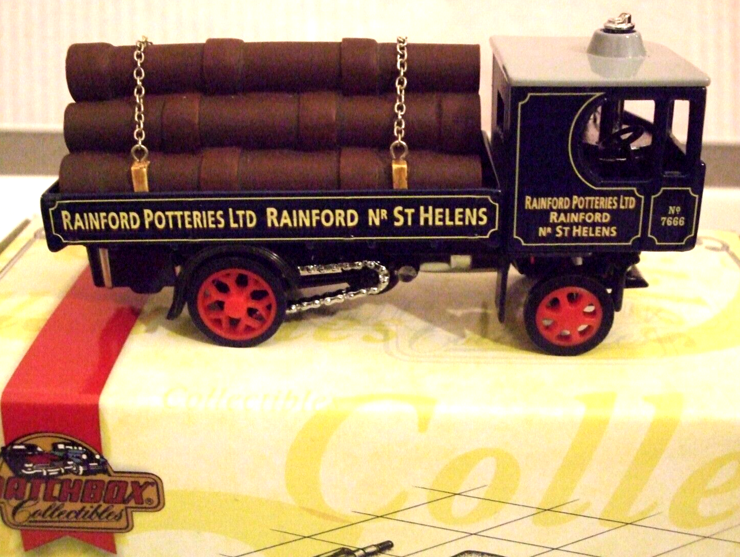 MATCHBOX RARE YESTERYEAR MODEL (1929 GARRETT STEAM WAGON) YAS09-M/BOXED/LTD EDT