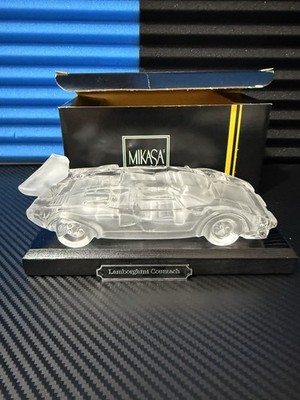 ランボルギーニ　カウンタック　クリスタル　ガラス　置物　台座付き Mikasa Crystal Classics Lamborghini Countach Glass Car Figurine w