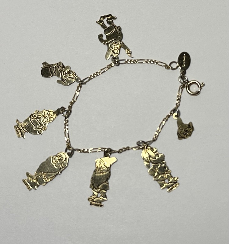 Disney 7 Dwarfs Charm Bracelet, Etched GT, 2 Damaged