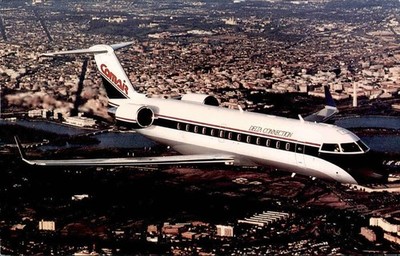 COMAIR  DELTA CONECTION CANADAIR REGIONAL JET