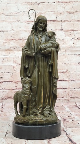 Estatuilla de bronce de cordero sostenido de Jesús obra de arte espiritual coleccionable - Imagen 3 de 10