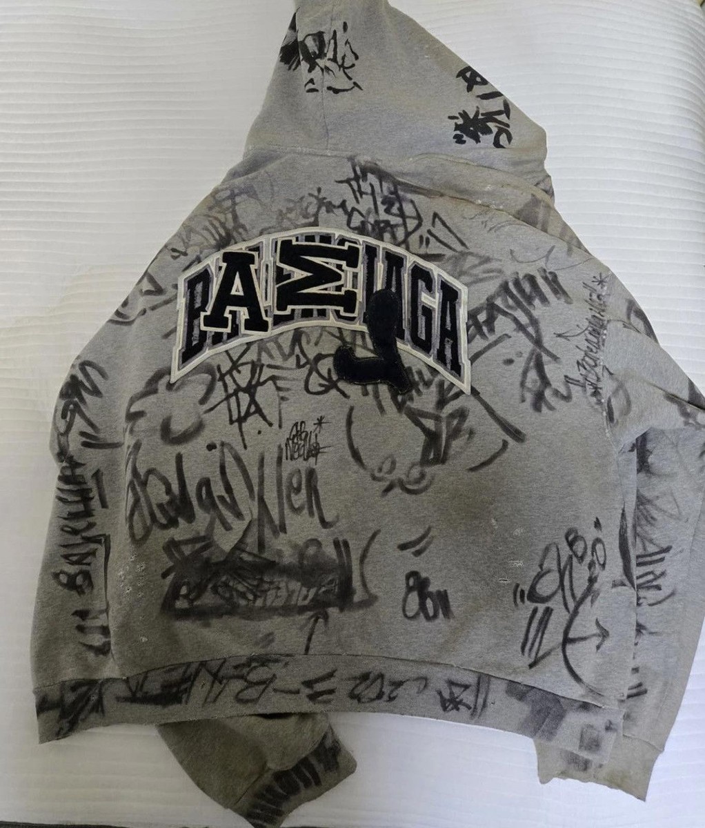BALENCIAGA Skater graffiti foodie XXL Balenciaga Skater Graffiti