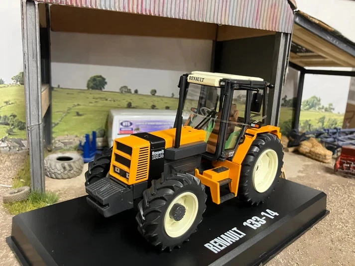 Tracteur renault 133 14 tx - replicagri rep149 REP149 |Animaux et Accessoires Replicagri MiniToys