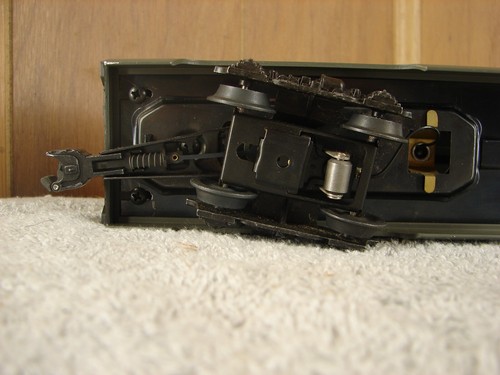 Lionel 6-7207 New York Central 20th Century Aluminum Dining Car with box - Picture 3 of 17