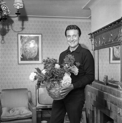 Actor Patrick McNee seen here at home 1960 OLD PHOTO 5