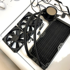 NZXT Kraken 240 RL-KN-240-B1   240mm AIO Liquid CPU Cooler   Missing Fan Screws