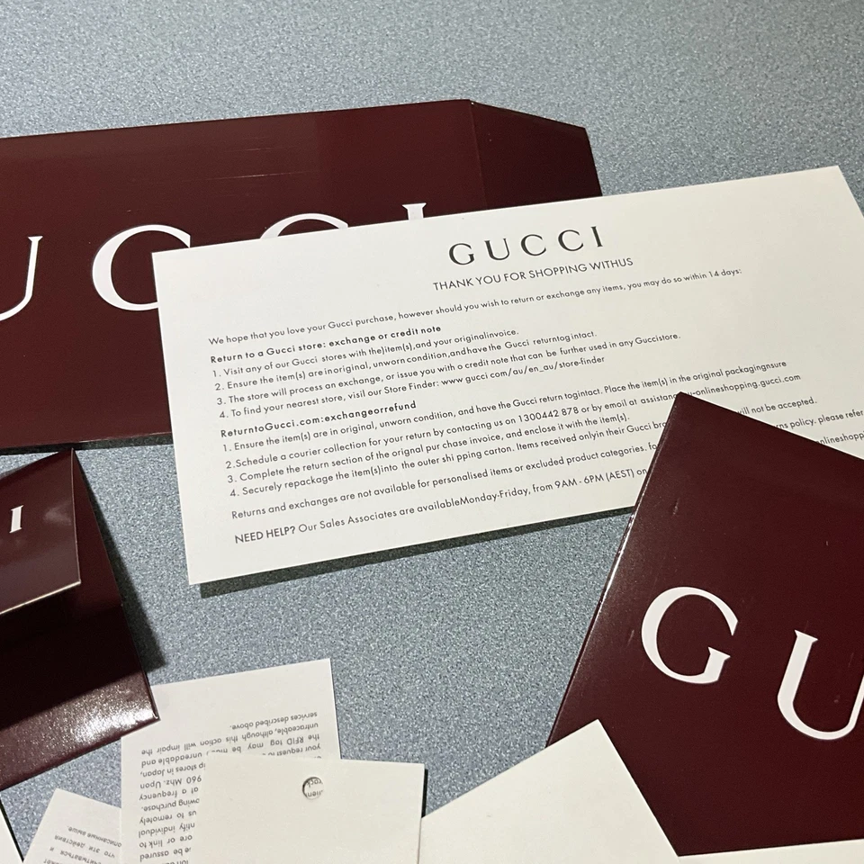 new unused GUCCI various folder cards papers etc - Image 3 of 4
