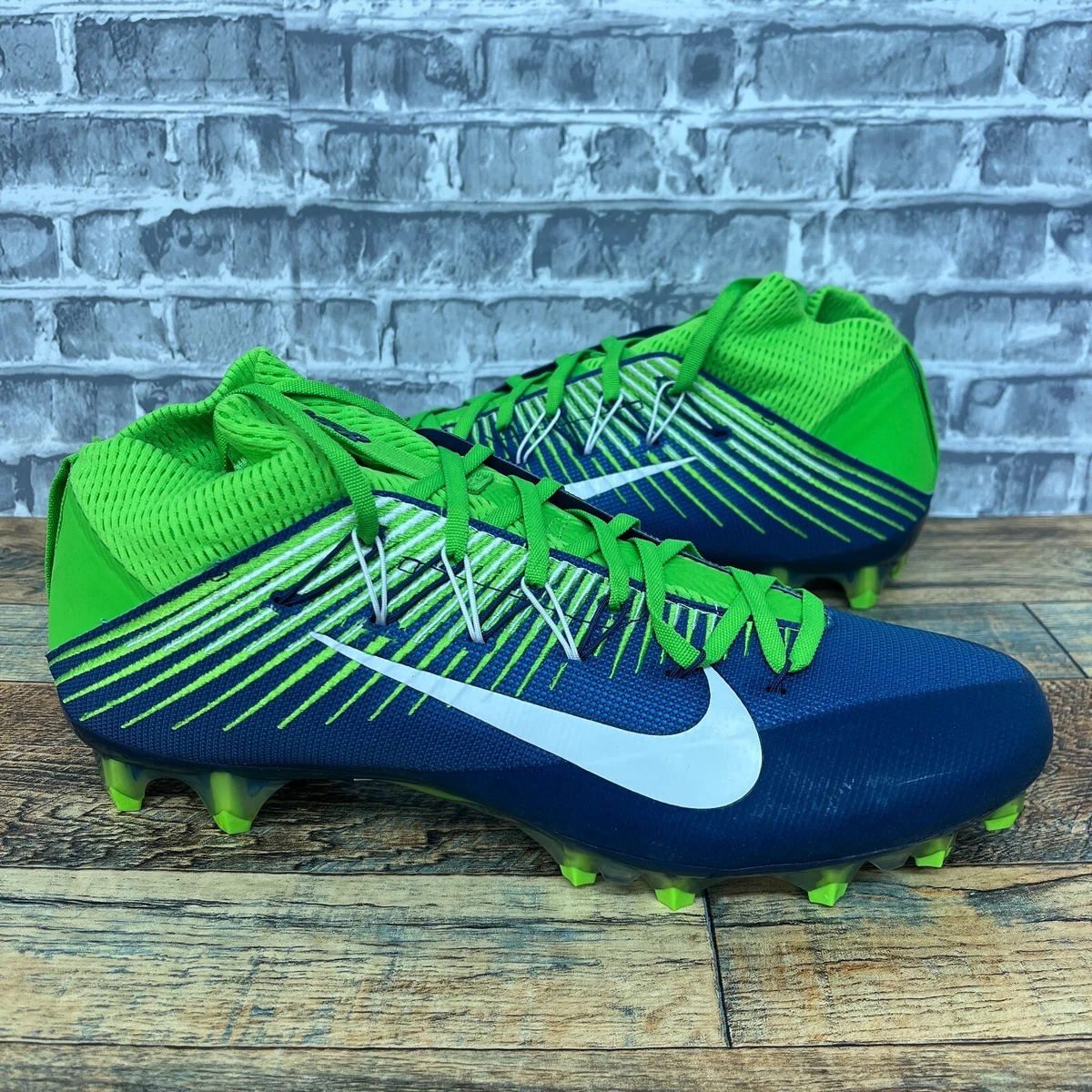 Men's vapor untouchable top 2 pro football cleats