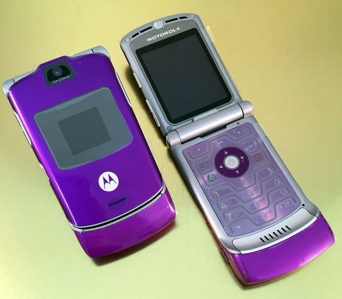 Motorola RAZR V3 Retro Flip Phone - All Colours Unlocked