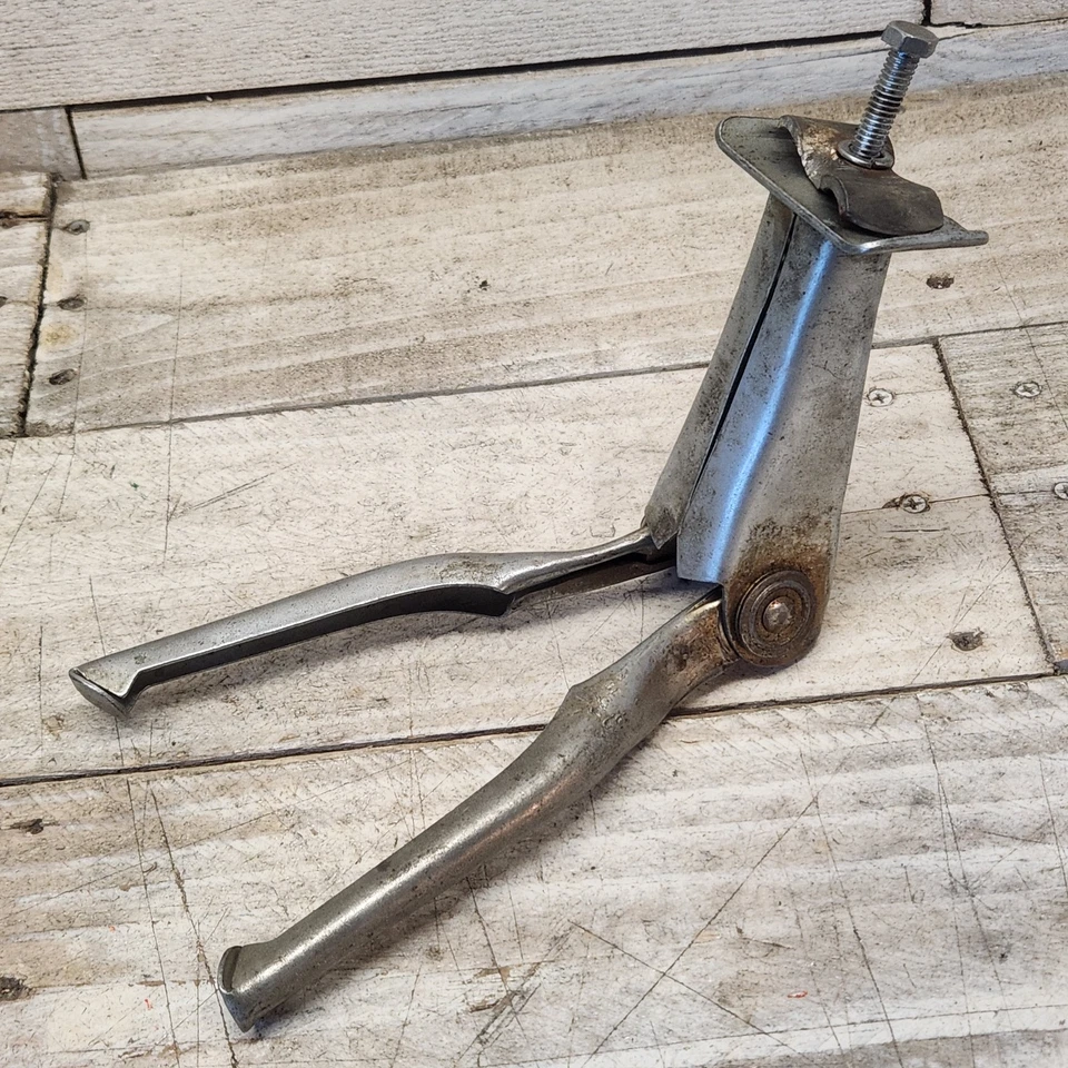 Pata de cabra Rollfast de la década de 1960 soporte para bicicleta utilería bicicleta tanque doble Foto 2 de 4