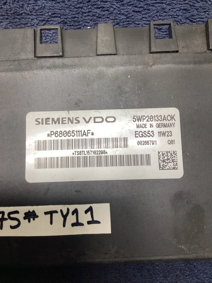 Unidad de módulo de control informático de transmisión Dodge Charger 2011-2012 TCM 68065111AF Foto 4 de 4