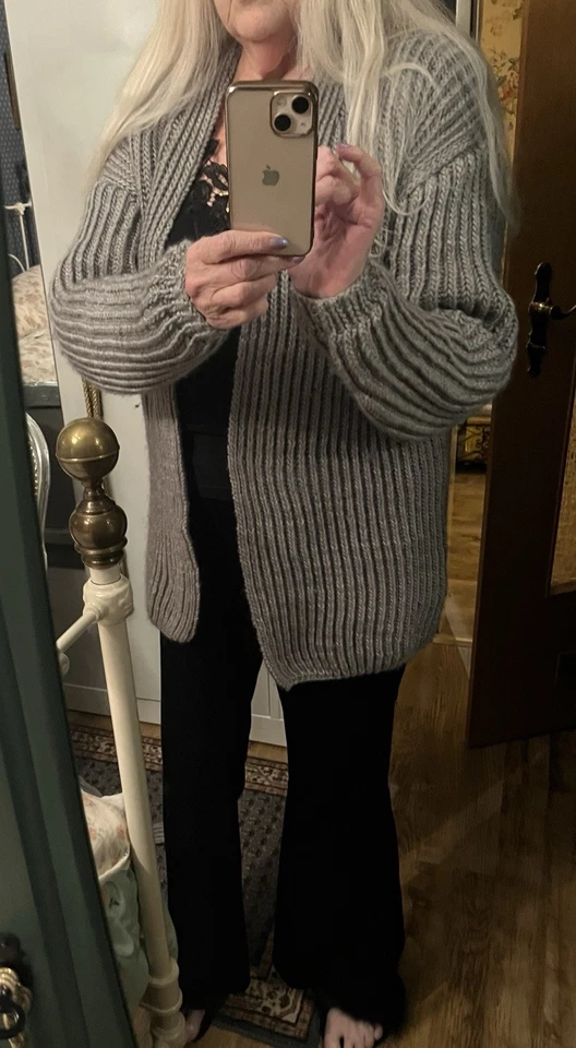 Handgestrickt! Neu! Luxus Pur 100% Alpaka. Longjacke. Superweich, Hellgrau M/L - Bild 4 von 4