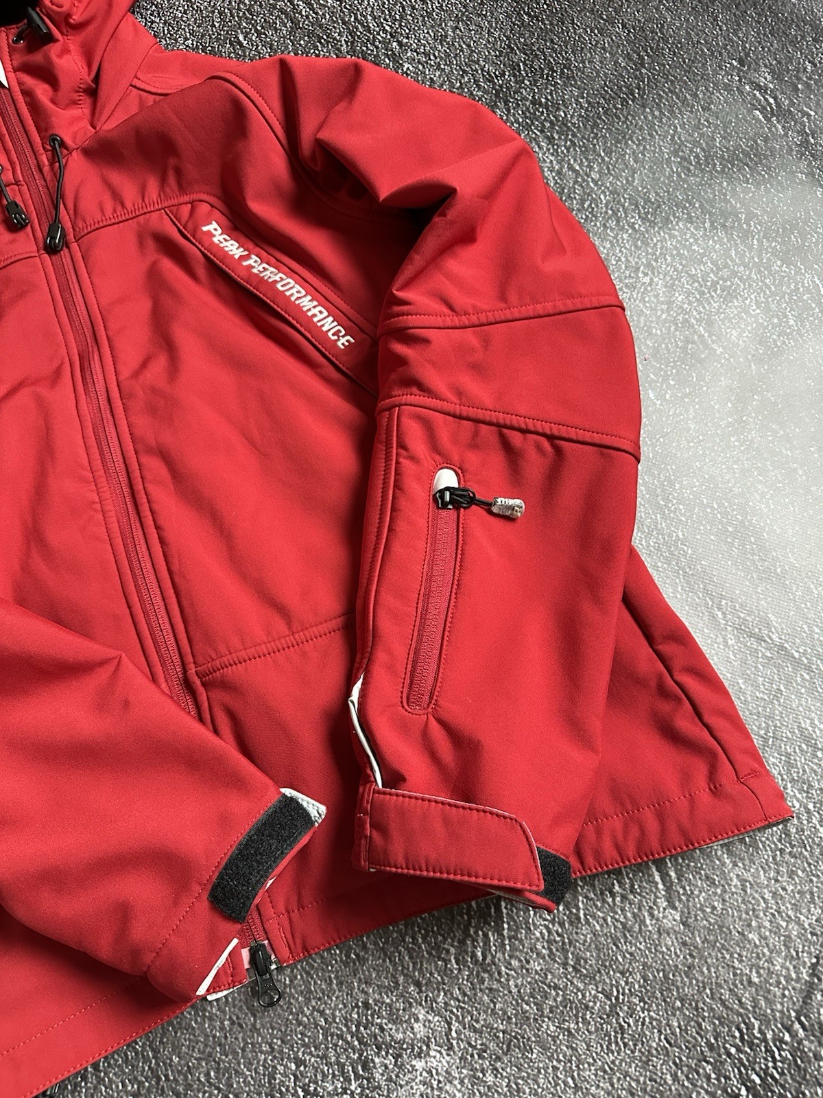 Peak Performance Soft Shell Outdoor Gorpcore Hood… - image 4