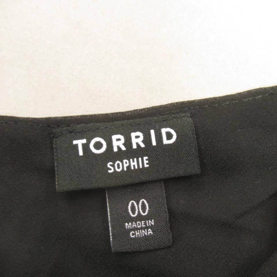 Camisa Torrid Para Mujer 00 Sin Mangas Negra Ligera Informal Camiseta sin Mangas Cuello en V Foto 4 de 4