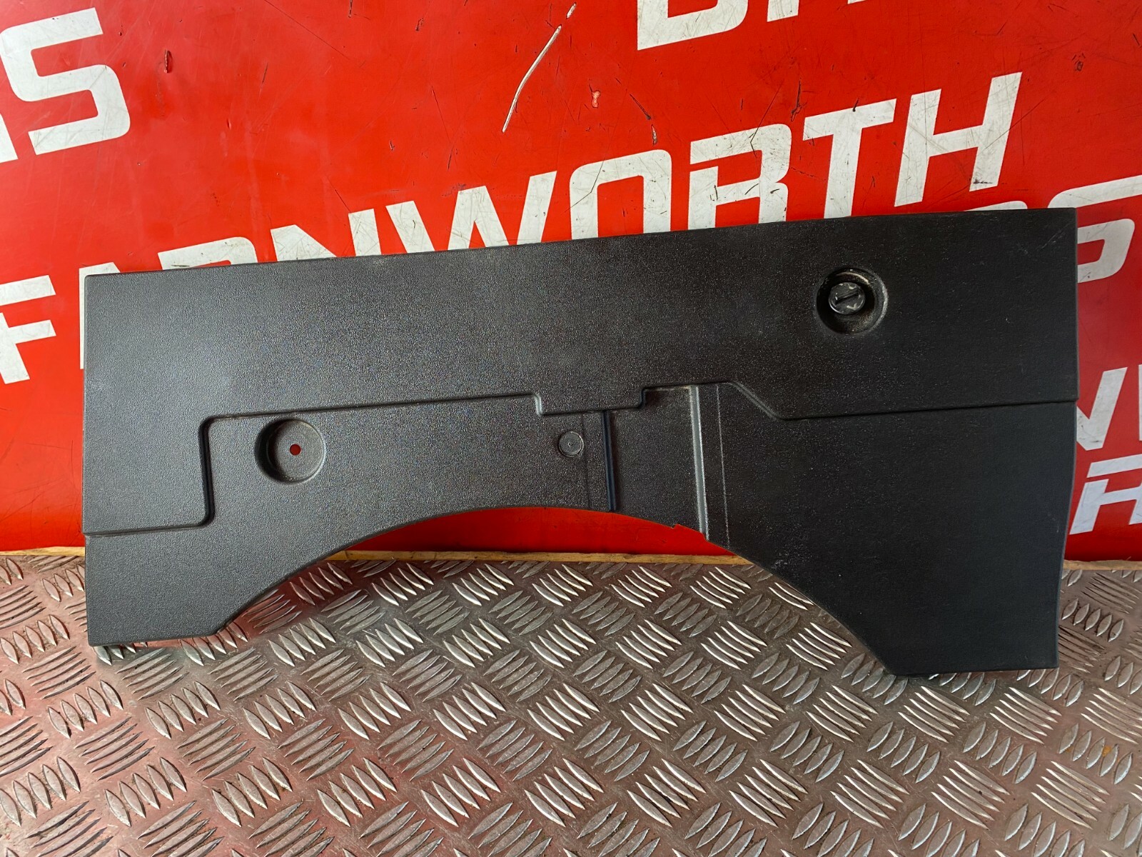 Picture 1 of 5