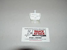 DIXIE NARCO BEV MAX 4 3800 & 5800 SODA VENDING MACHINE DOOR SWITCH - New