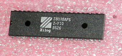 Lot of 2 ZILOG  Z8038APS Z80A FIO 40-PIN DIP FIFO Interface Unit Vintage Rare 