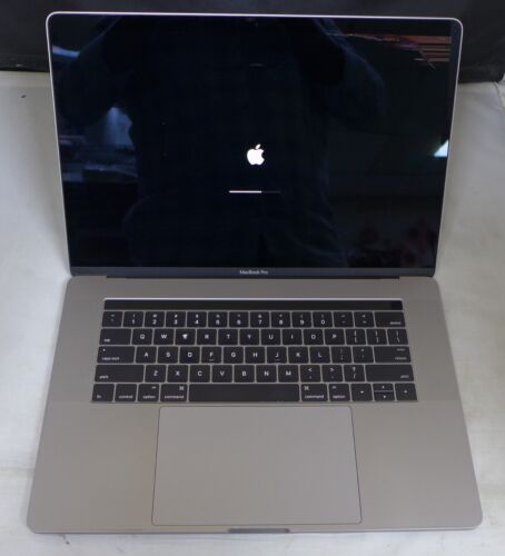 Apple MacBook Pro Touch Bar 15"(2016) Space Gray, 1TB, i7, 16GB-Defective screen - Picture 2 of 11