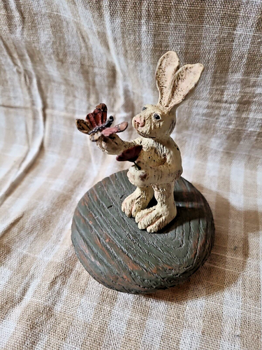 AMERICAN CHESTNUT FOLK ART BUNNY CANDLE JAR TOPPER RABBIT BUTTERFLY ...