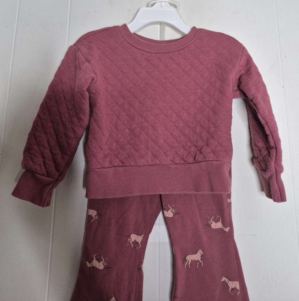 Camisa y Pantalones Carter's Manga Larga Patrón Edredón Conjunto Niña Pequeña 24M  Foto 2 de 4