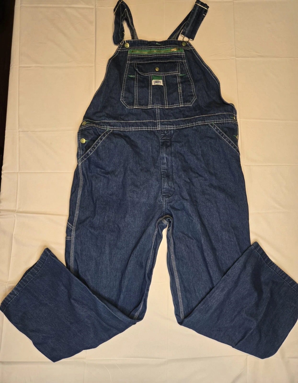 Liberty Overalls Mens 42x30 Carpenter Bib WorkWear Denim Farmer Outdoors Classic