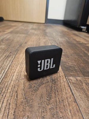 JBL Go 2 Bluetooth Waterproof Portable Speaker - Black (JBLGO2BLK)